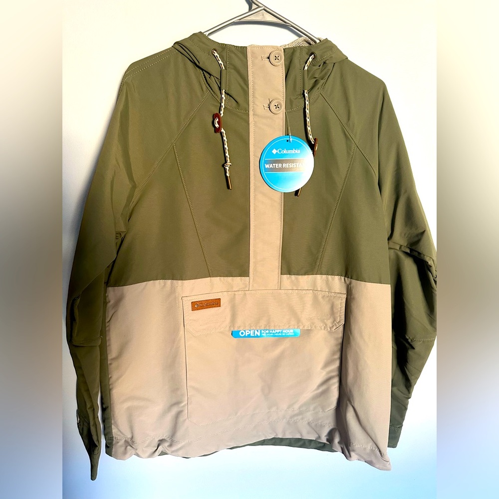 Women’s Columbia Jacket Size L